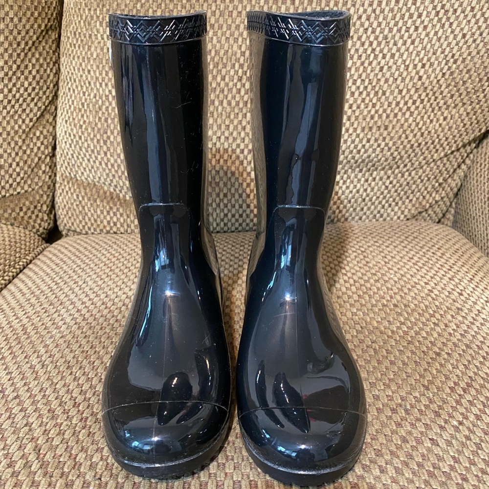 UGG rain boots